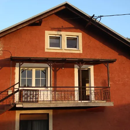 Apartma Turisticna Kmetija Pri Studencu *